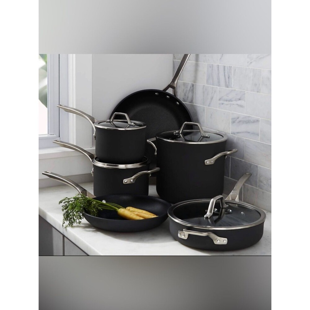 Calphalon Signature Nonstick Cookware Set - Picture 3 of 10
